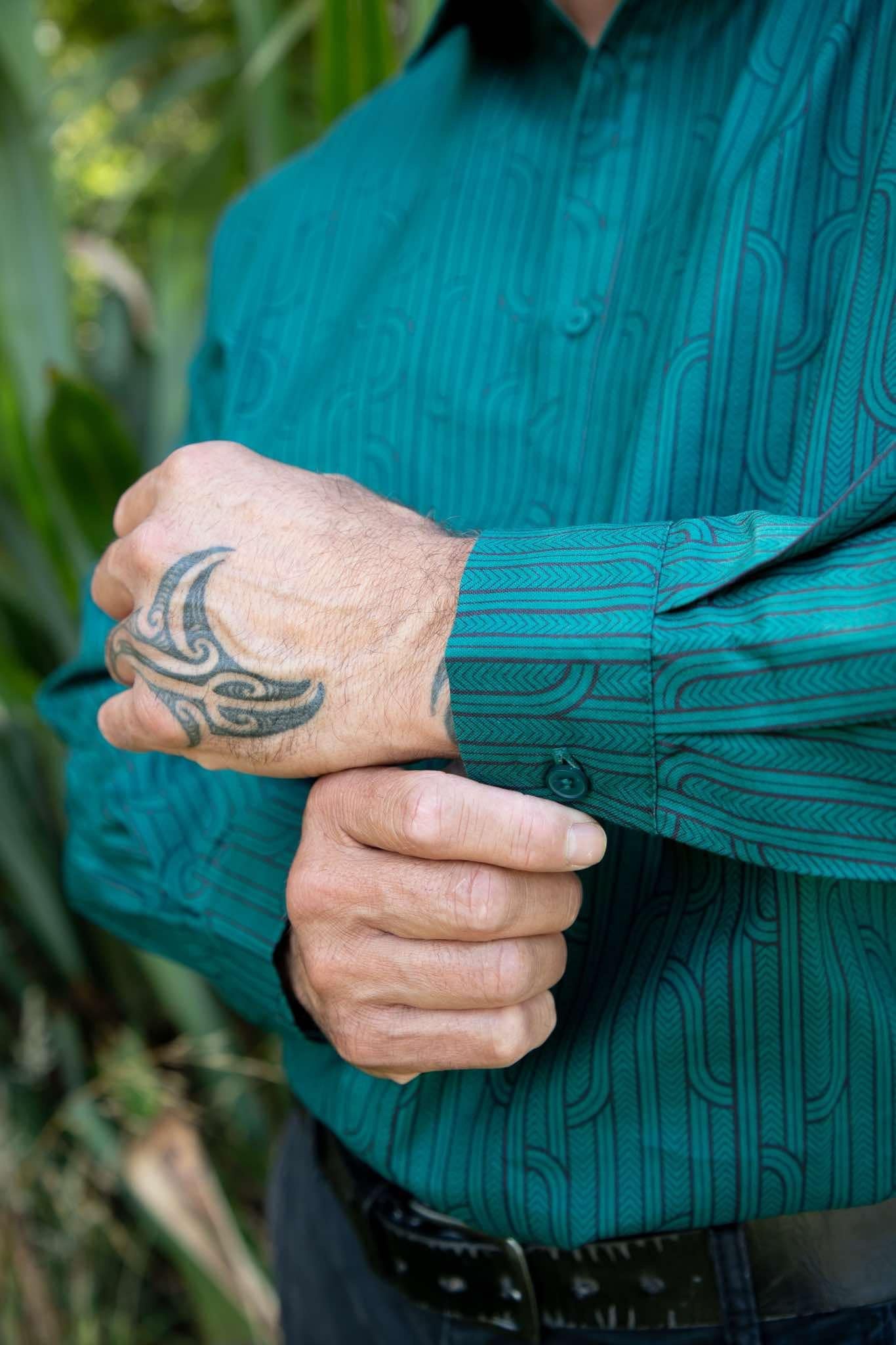 Men’s Pounamu shirt