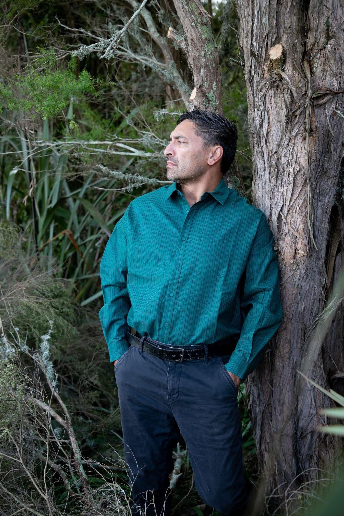 Men’s Pounamu shirt