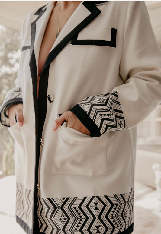 Tāera Blazer